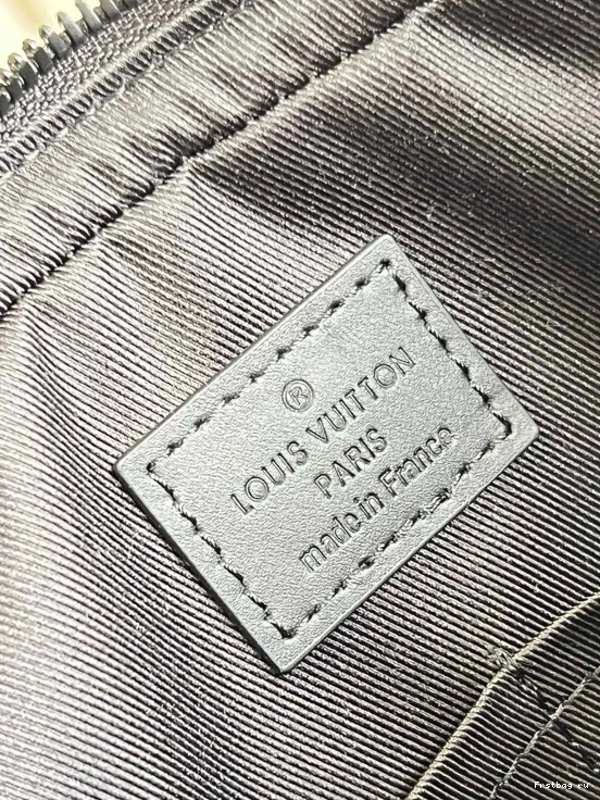 Frstbag ru TRIO LOUIS VUITTON MESSENGER 0715